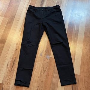 Bylt Basics everyday pant 2.0 tech denim-black NWOT